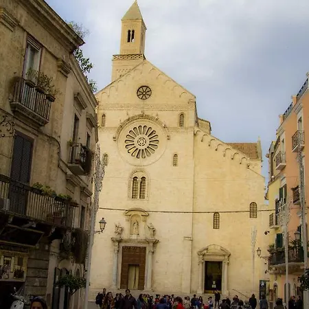 Arco Alto * Bari